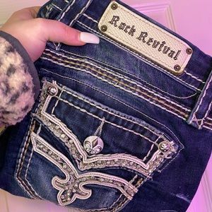 Rock Revival Jeans (mid rise,straight leg)size 29